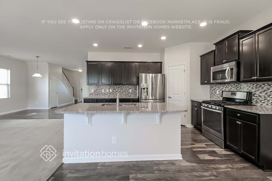 Building Photo - 3528 Teravista Way