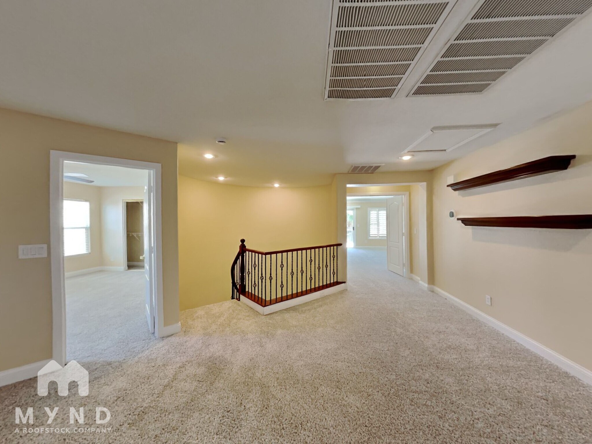 Building Photo - 599 Wealdston Ct