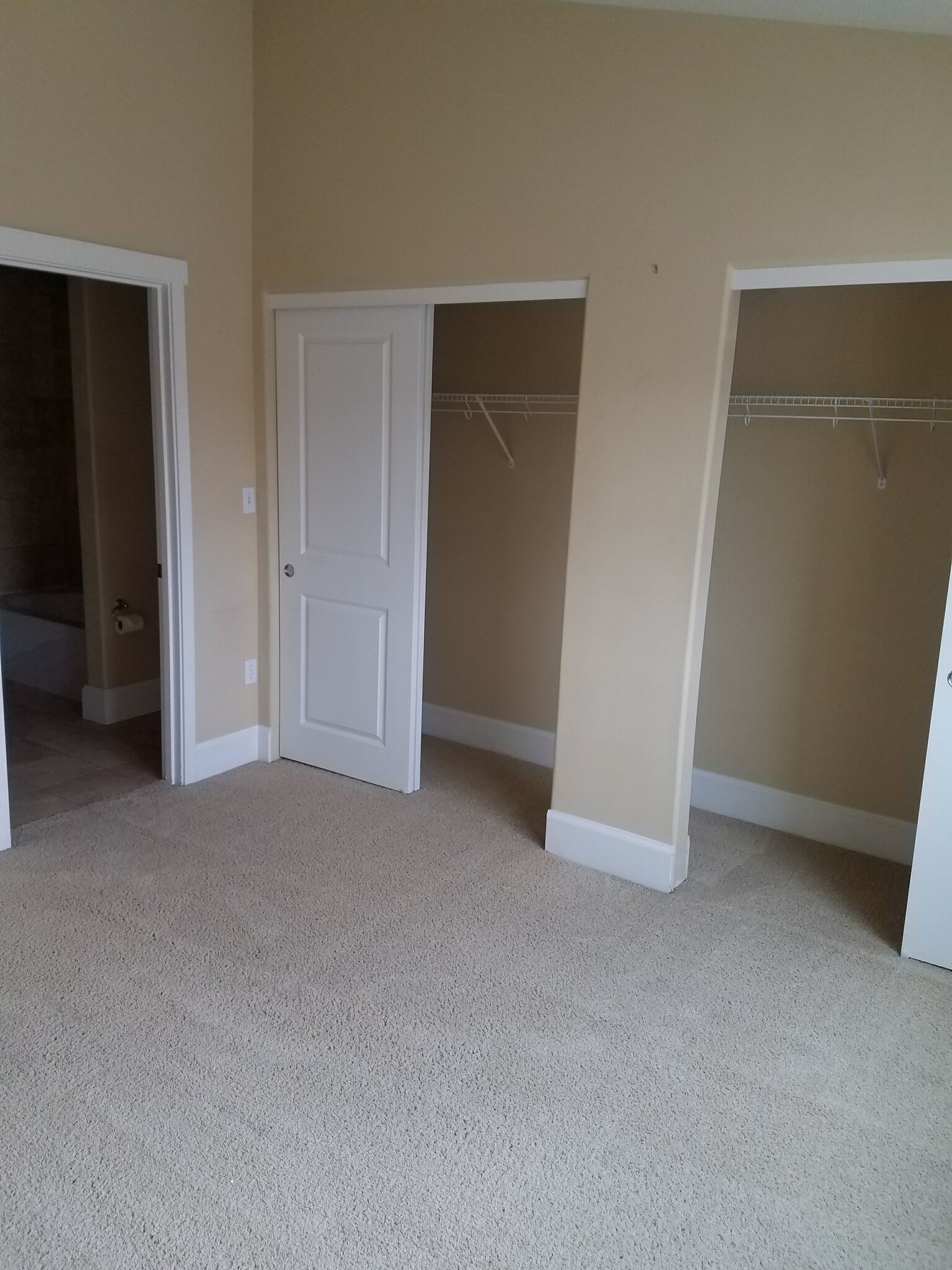 Building Photo - 18465 SW Stepping Stone Dr