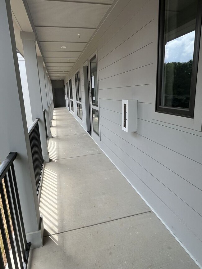 Building Photo - Brand New Corner Unit 2 Bed Condo in Corne...
