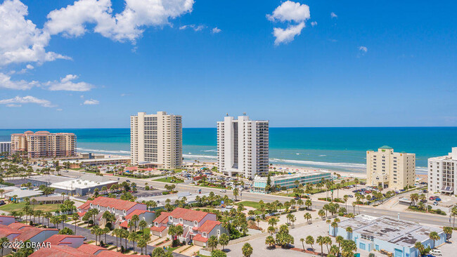 Building Photo - 200 Florida Shores Blvd