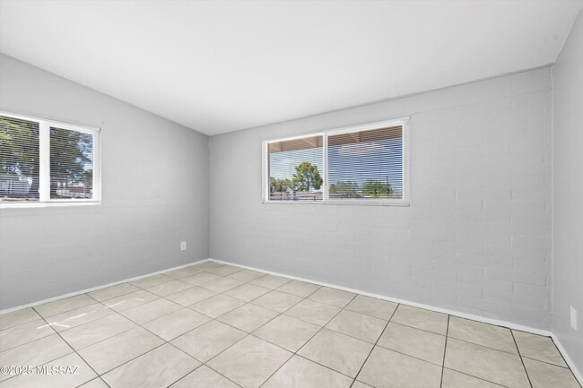 Building Photo - 202 Avenue C