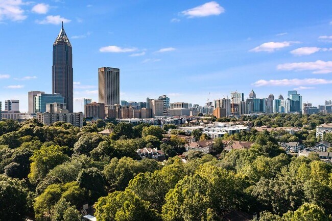 Building Photo - 240 Renaissance Pkwy NE