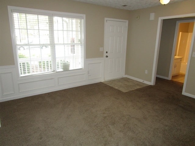 Building Photo - 282 Rockingham Dr