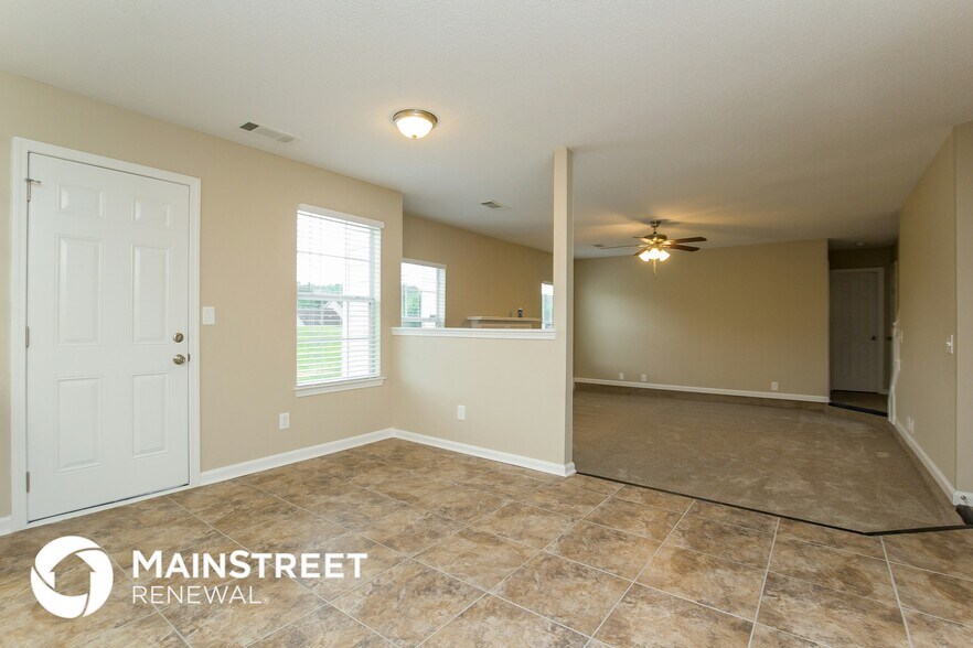Building Photo - 6792 Foxfire Pl
