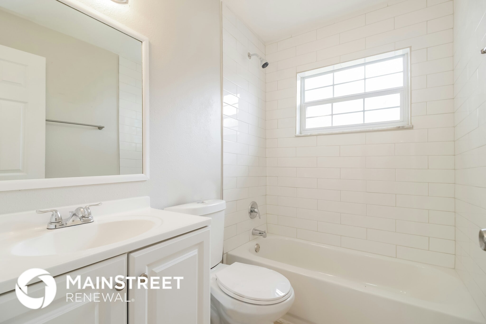 Building Photo - 3977 Kingsport Dr