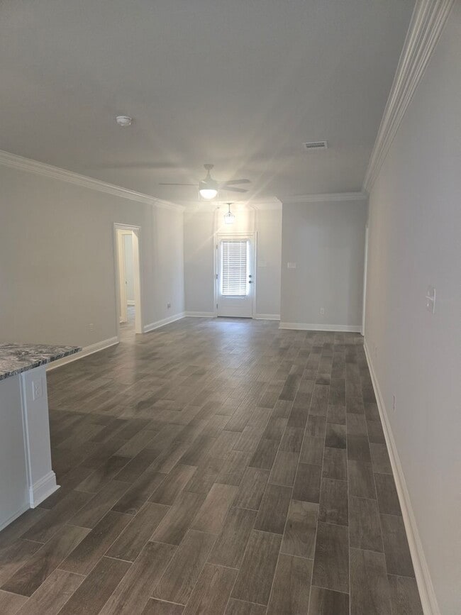 Building Photo - WENDELL IV G in The Cove at Villaggio community offers a 3 bedroom, 2 full bathroom