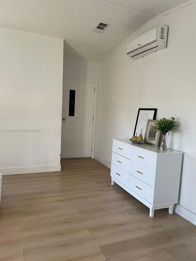 Building Photo - 35303 SW 180th Ave