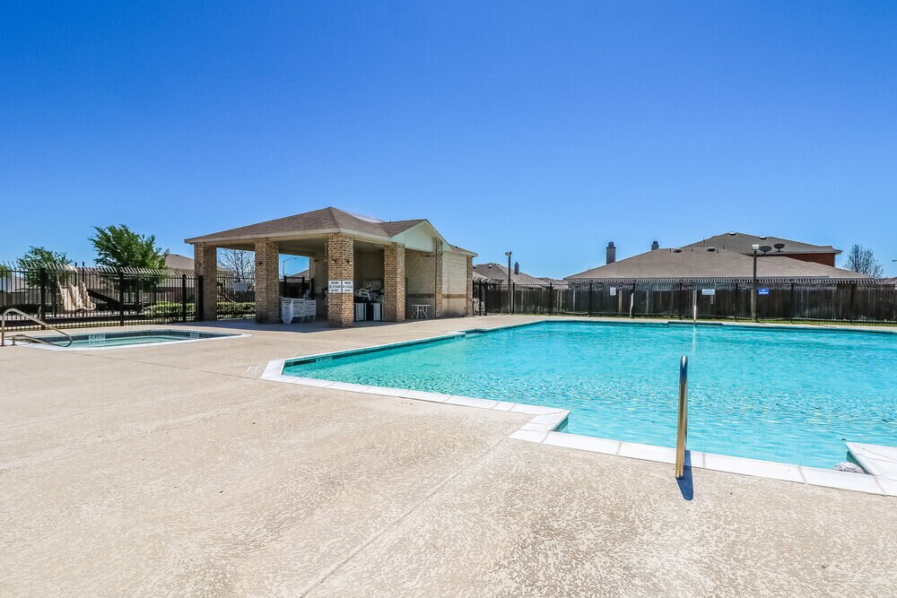 Building Photo - 4113 Hunters Creek Dr