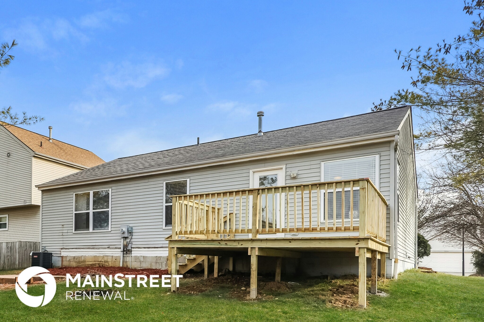 Building Photo - 2079 Queens Meadow Ln