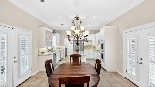 Building Photo - 4728 Stonebriar Cir