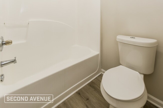 Building Photo - 5211 Hanover St