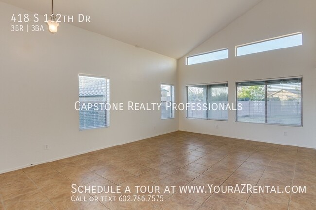 Building Photo - 418 S 112th Dr