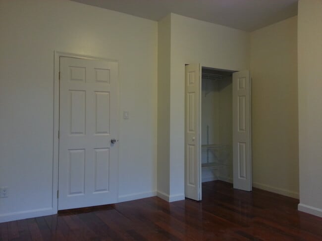 Building Photo - 1503 S Bailey St