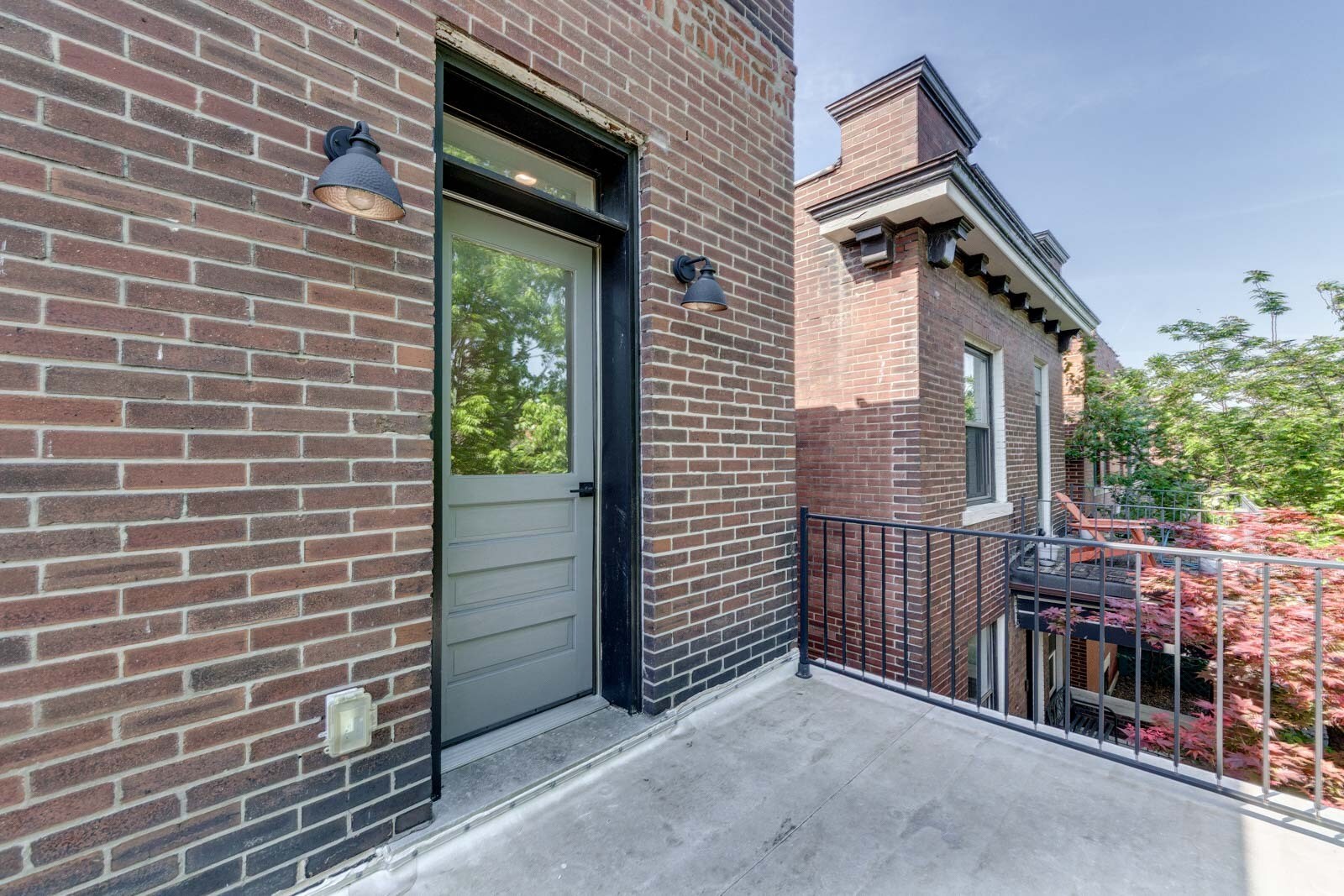 Building Photo - 4116 Flad Ave