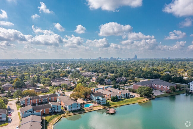 Aerial - Banyan Shores