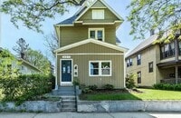 Building Photo - 627 Pierce St NE