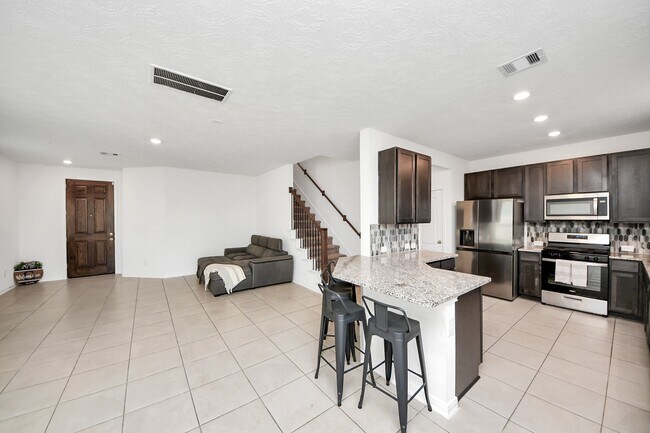 Building Photo - 23434 Stahl Creeks Ln