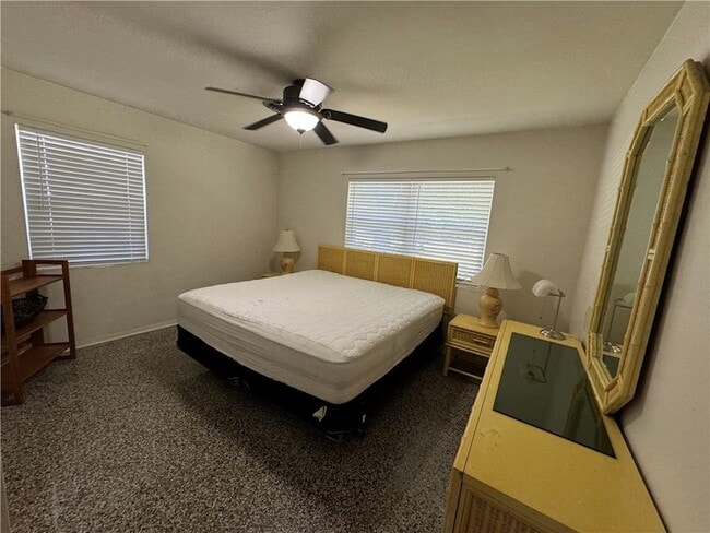 Building Photo - 2063 34th Ave