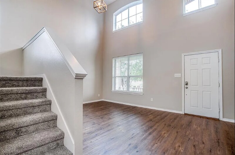 Building Photo - 3102 Bryce Dr