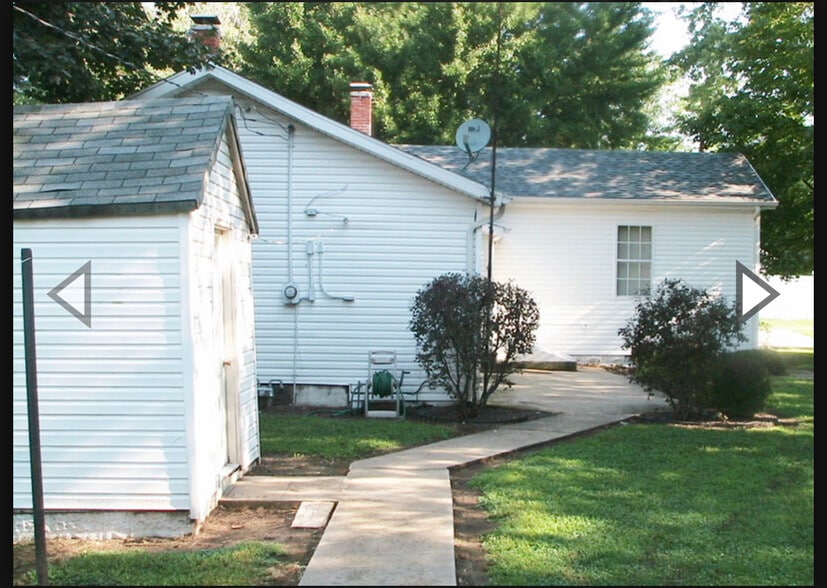 Building Photo - 1570 Franklin St