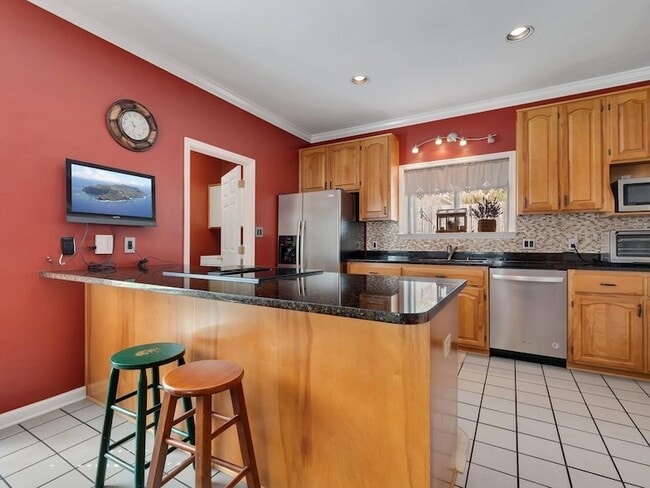 Building Photo - 4012 Dutchess Ct