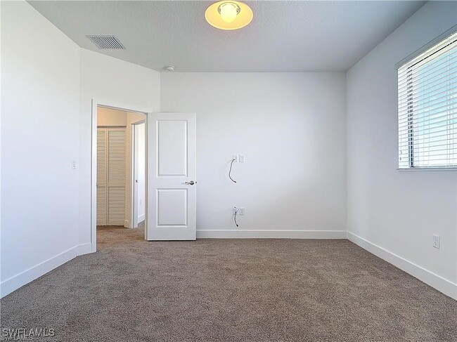 Building Photo - 5773 Cassidy Ln