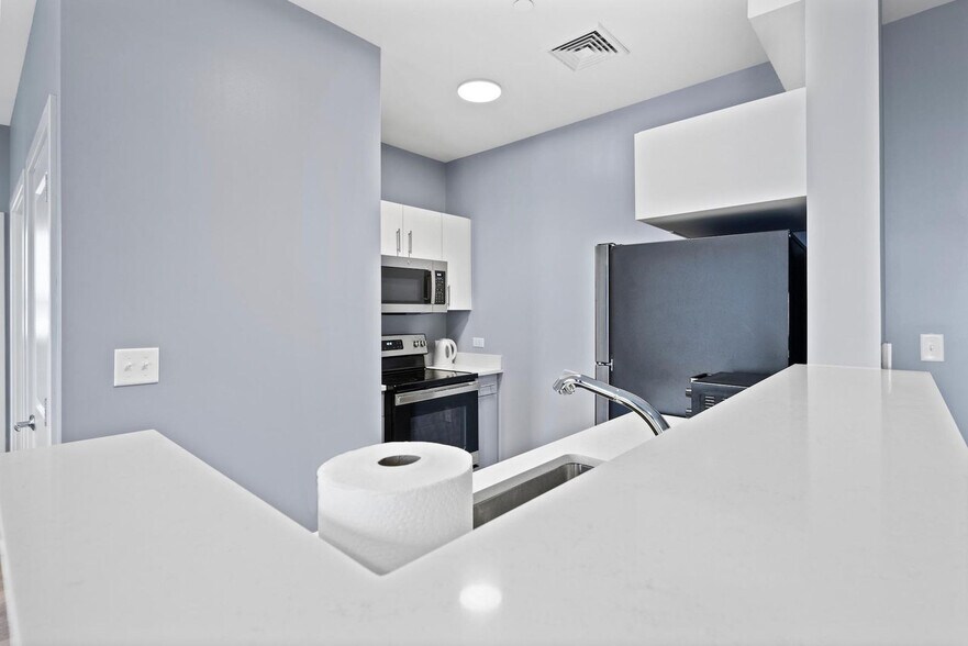Building Photo - 30 Beacham St