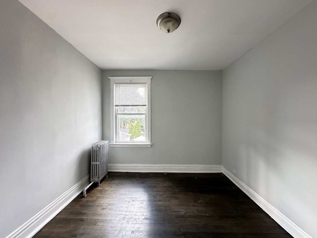 Building Photo - 2548 N Kildare Ave