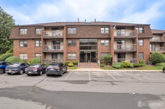 Primary Photo - 101 Beverly Hl Ter