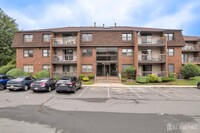 Building Photo - 101 Beverly Hl Ter