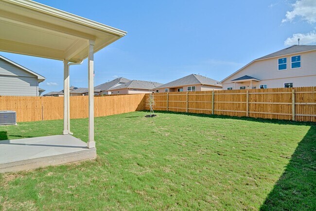Building Photo - 6601 Loretta White Ln