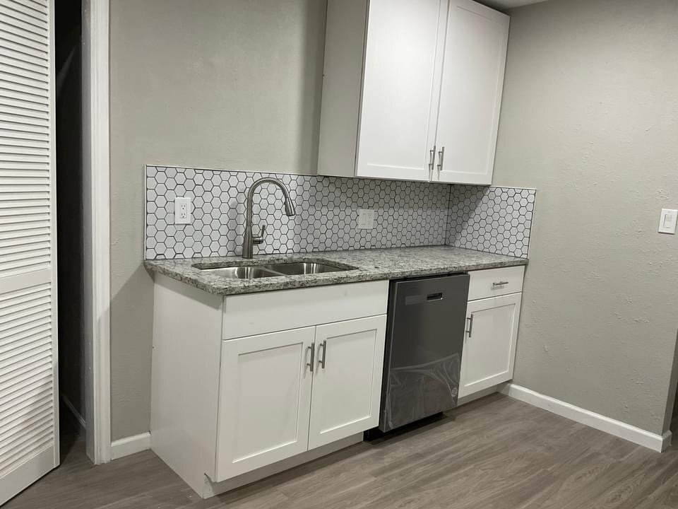 Building Photo - 4601 Harwen Terrace