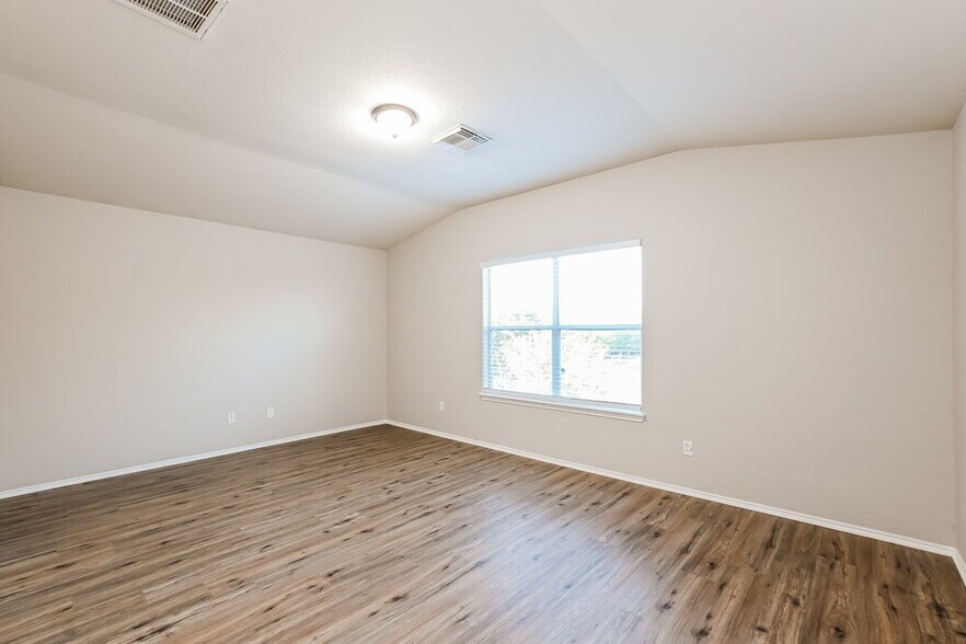 Building Photo - 7727 Painted Desert Dr