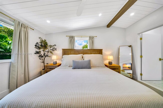 Building Photo - 129 Nautilus Dr