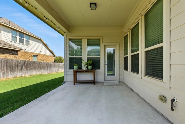 Building Photo - 3500 Winter Wren Way