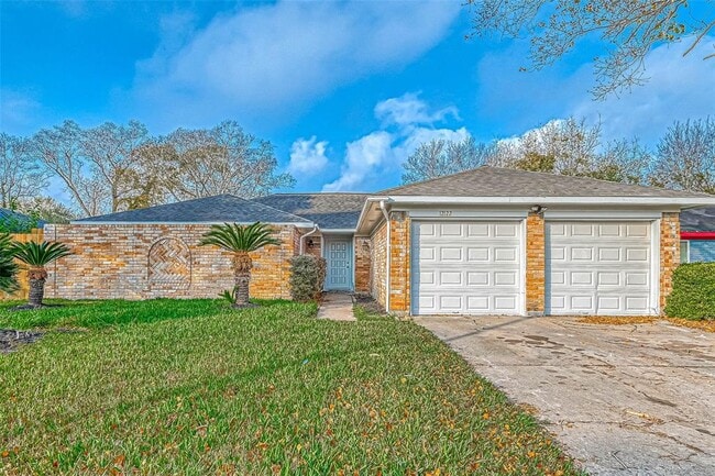 Building Photo - 12122 Fairmeadow Dr