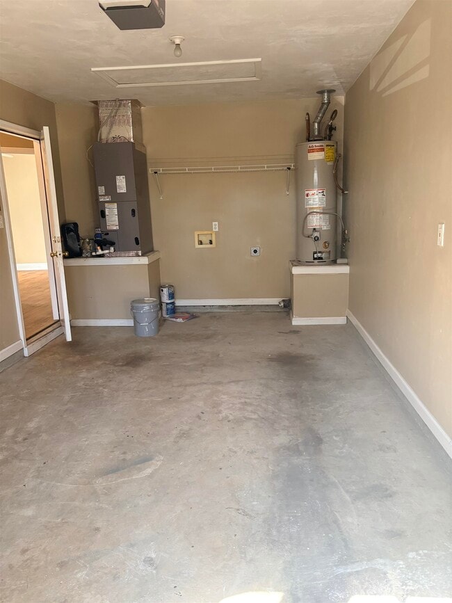 Building Photo - 3256 Addison Ln