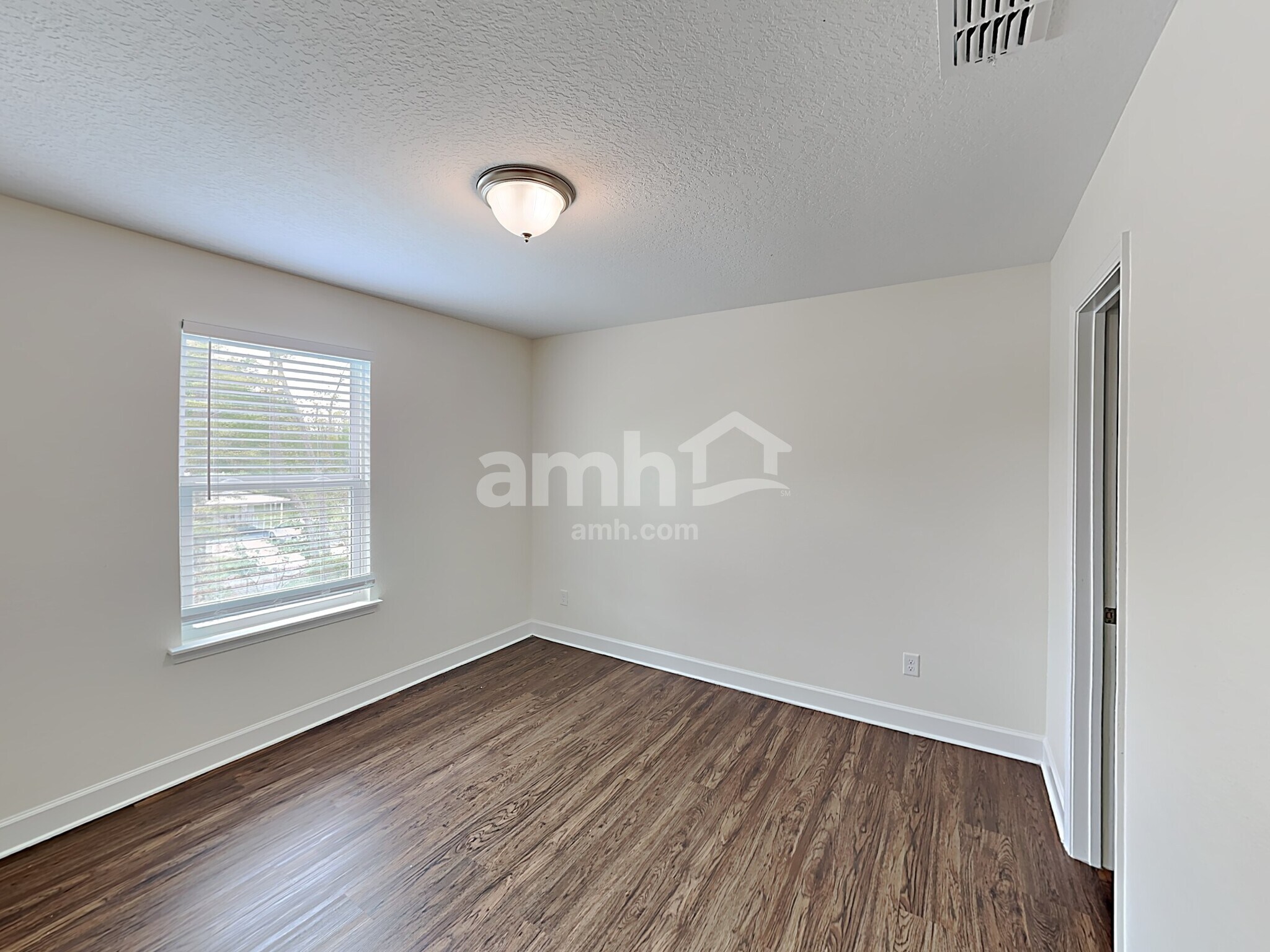 Building Photo - 2984 Calebs Cove Way