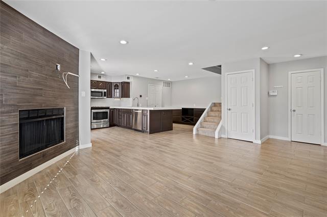 Building Photo - 4371 Madera Rd