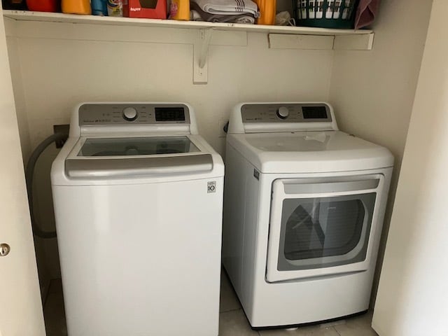 Building Photo - 492 E Laredo St