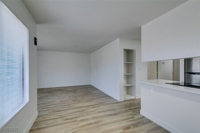 Building Photo - 6932 Kilgore Dr