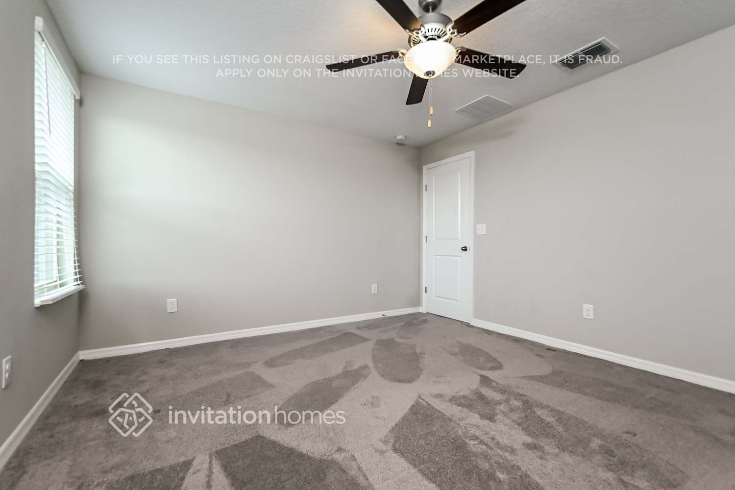 Building Photo - 2215 Jungle Dr