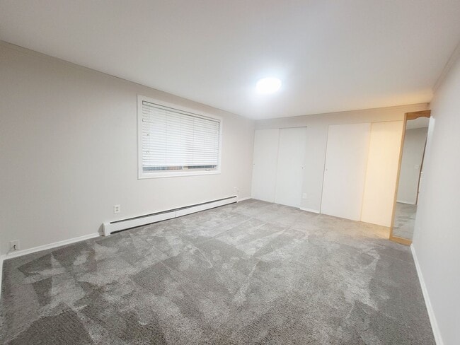Building Photo - Spacious 3-Bedroom Home with Fenced Yard &...