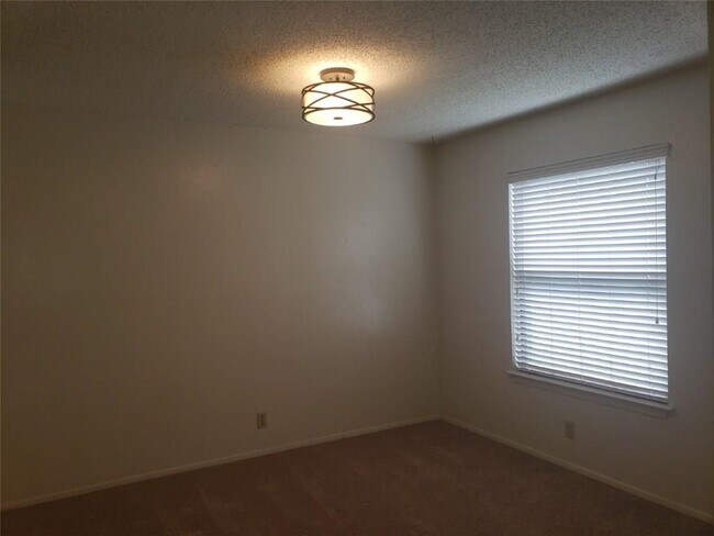 Building Photo - 13212 Rampart St