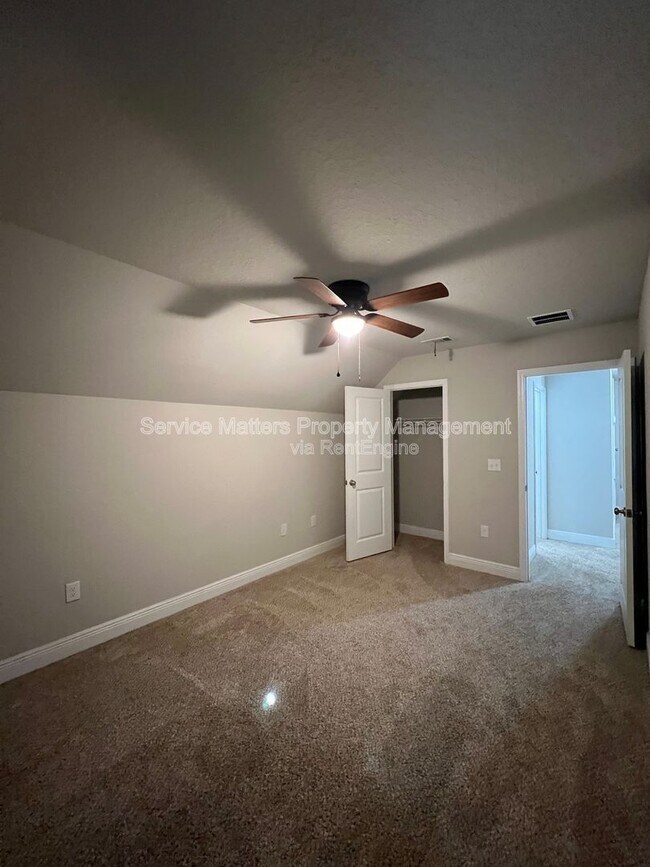 Building Photo - 3888 Ranch Rd