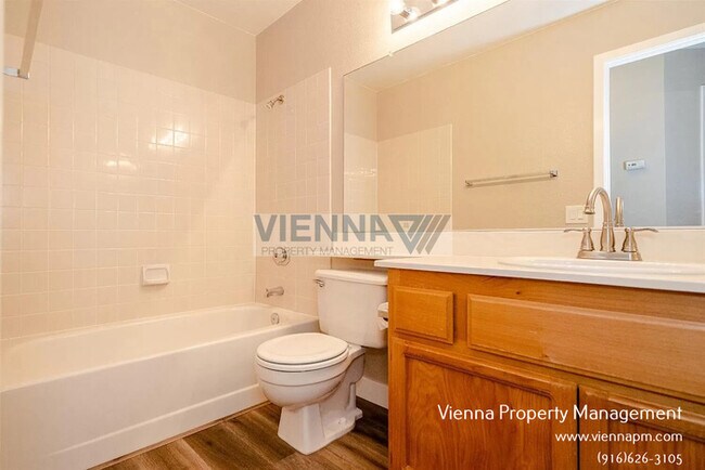 Building Photo - Single Story Rocklin Home