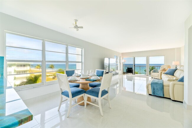 Building Photo - 1021 Hillsboro Mile