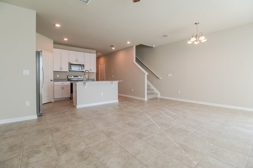 Building Photo - 3510 Joshua Tree St