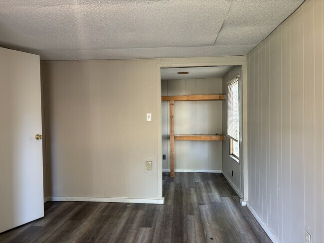 Building Photo - 3106 Orchard Dr